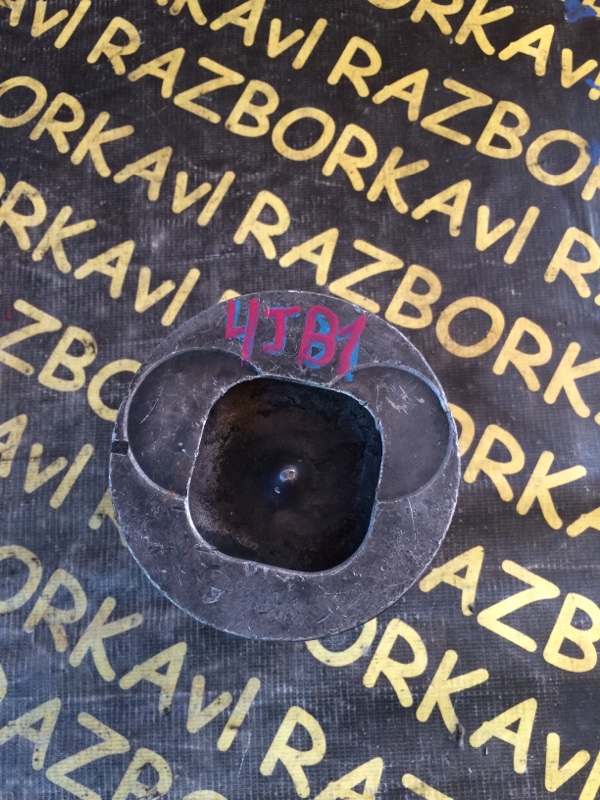 Поршень Isuzu Elf 4JB1 Поршень Isuzu Elf 4JB1