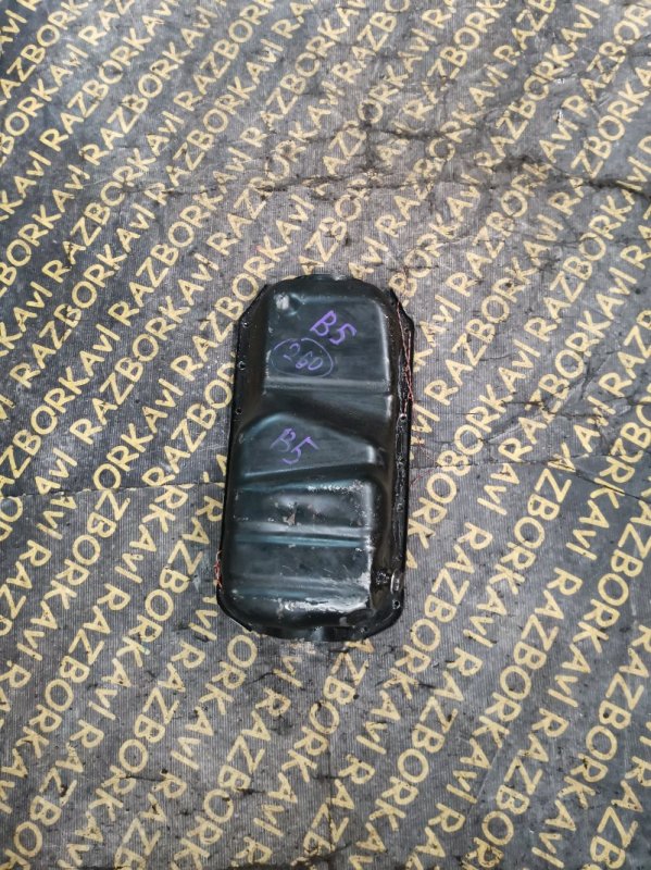 Поддон Mazda Demio DW5W B5 Поддон Mazda Demio DW5W B5