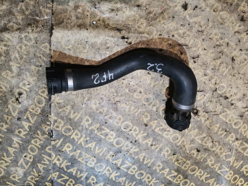 Патрубок Audi A6 4F2 Патрубок Audi A6 4F2