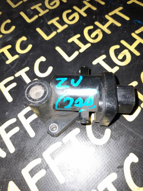 Клапан Mazda Demio DY3R ZJ Клапан Mazda Demio DY3R ZJ
