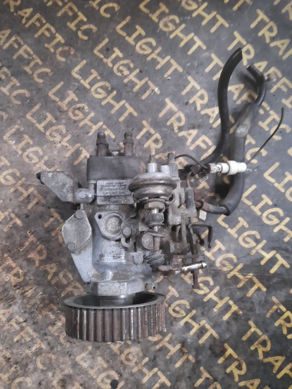 Тнвд Isuzu Fargo WFR62FV 4FG1 Тнвд Isuzu Fargo WFR62FV 4FG1