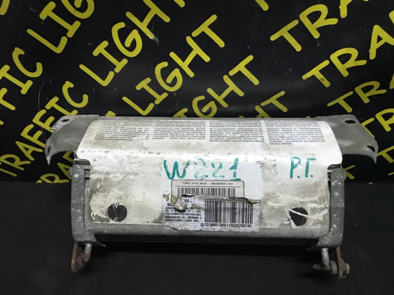 Airbag пассажирский Mercedes Benz S-Class W221 2008