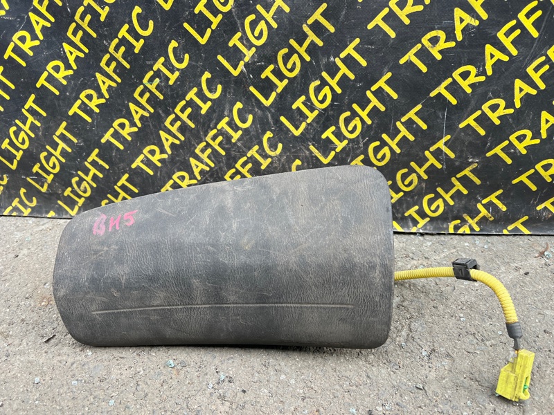 Airbag пассажирский Subaru Legacy BH5 EJ201