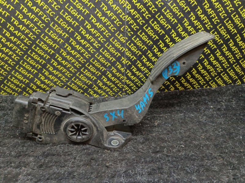 Педаль газа Suzuki Sx4 YA11S