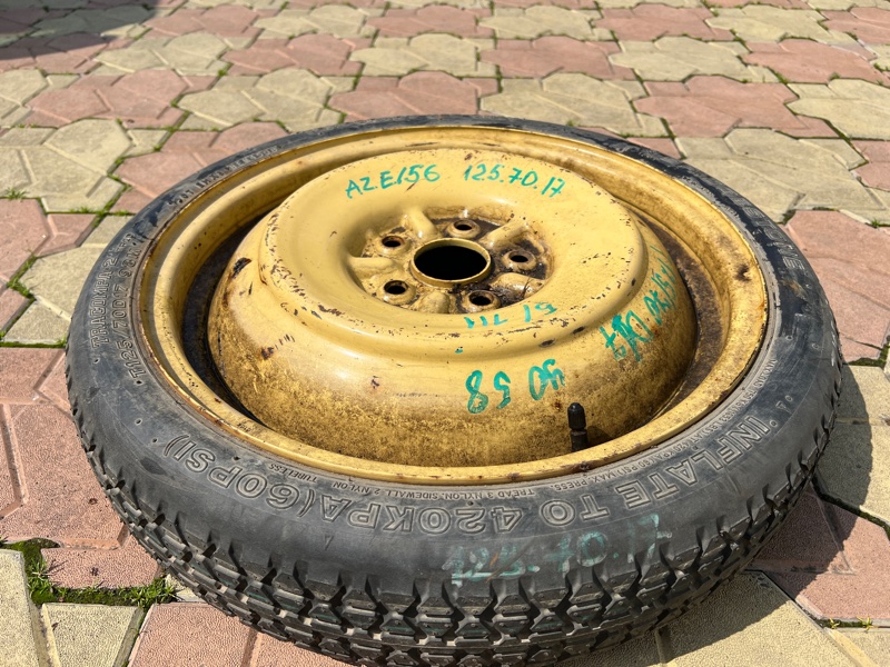 Запаска Toyota Blade AZE154 Запаска Toyota Blade AZE154