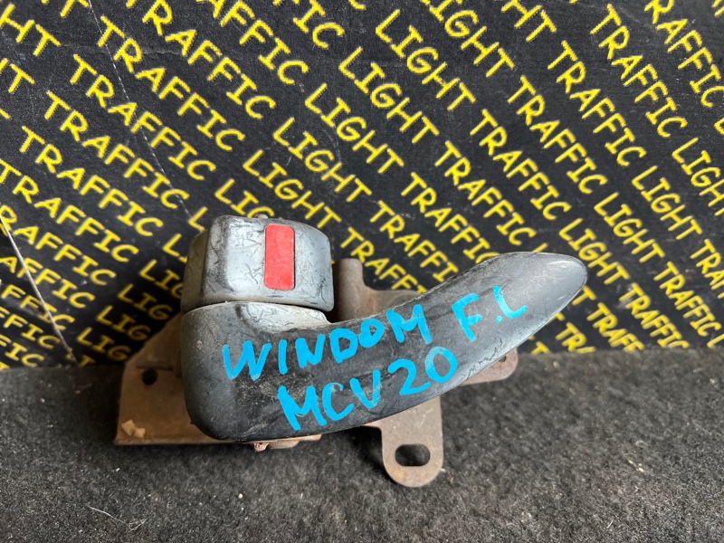 Ручка двери внутренняя Toyota Windom VCV10 передняя левая