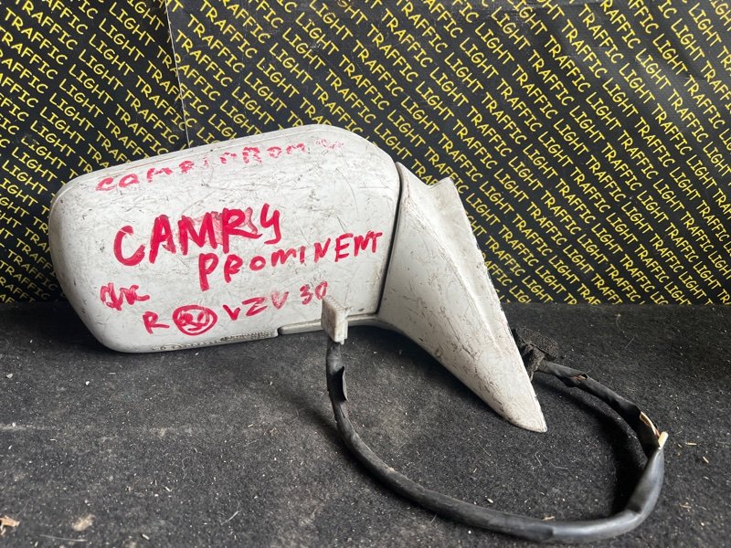 Зеркало Toyota Camry Prominent VZV30 переднее правое (б/у)