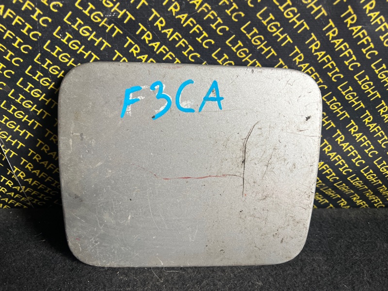 Лючок бензобака Mitsubishi Diamante F36A 6G72 (б/у)