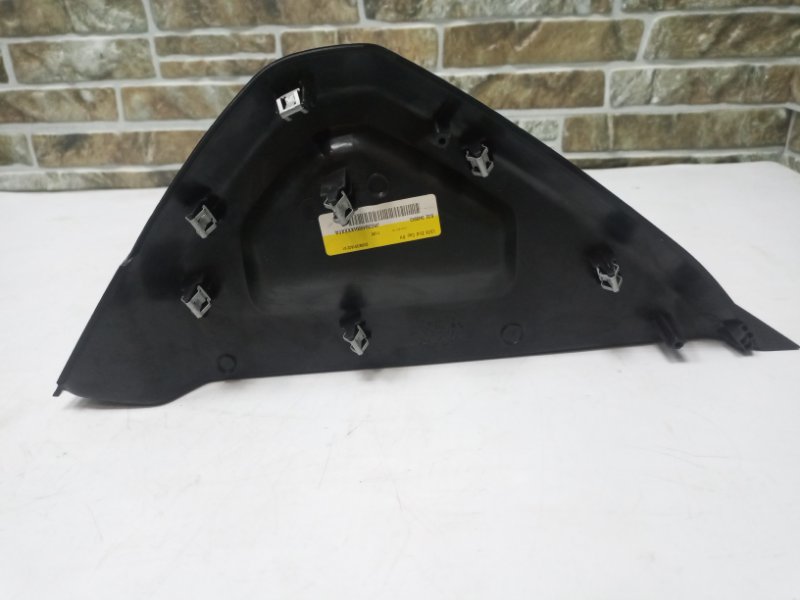 Накладка на торпедо правая Land Rover Range Rover Evoque L538 204DTD 2.0D