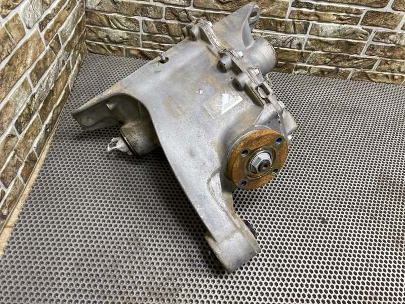 Редуктор задний Land Rover Range Rover Sport L320 306DT 3.0D Редуктор задний Land Rover Range Rover Sport L320 306DT 3.0D