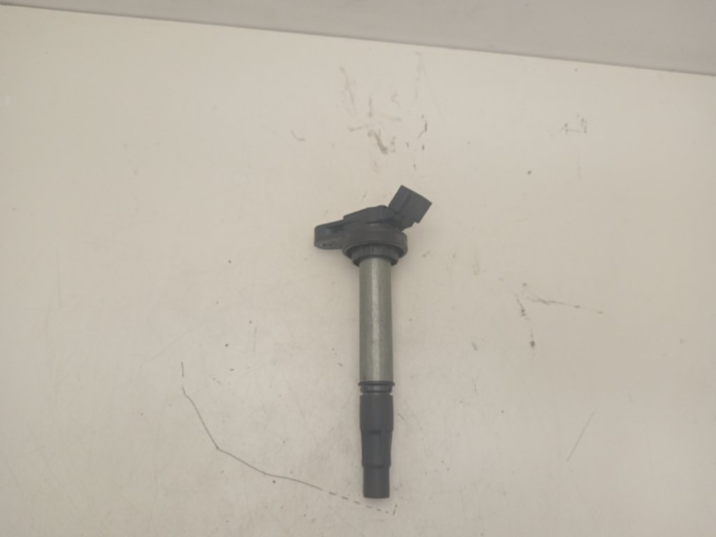 Катушка зажигания Avensis 2010 T250 3ZRFAE 1.8 Катушка зажигания Avensis 2010 T250 3ZRFAE 1.8