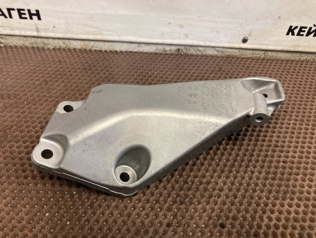 Кронштейн двигателя левый X4 2017 F26 B47D20A 2.0