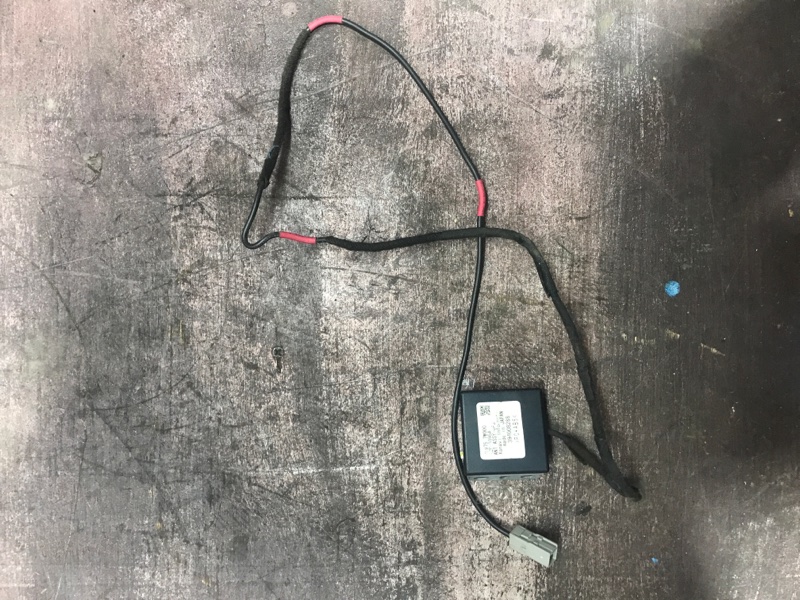 Антенна GPS Skyline 2005 V35 VQ25DD Антенна GPS Skyline 2005 V35 VQ25DD
