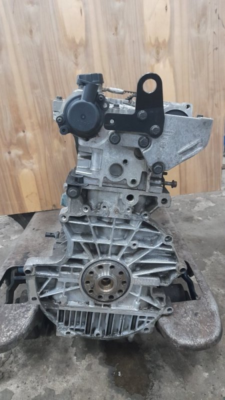 Двигатель Volvo S60 Sedan B5244S Двигатель Volvo S60 Sedan B5244S