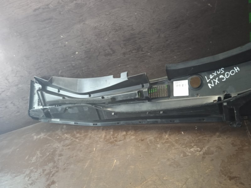 Жабо под дворники NX300h 2017 AYZ10 Жабо под дворники NX300h 2017 AYZ10