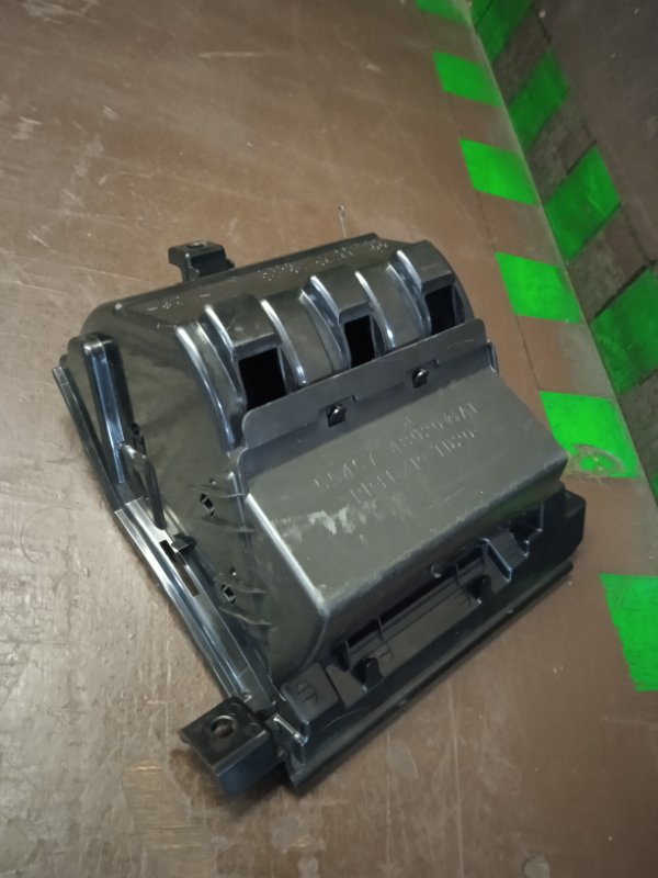 Бардачок передний RX450H 2021 GYL