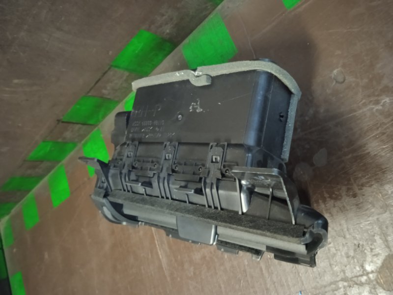 Дефлектор воздушный передний левый RX450H 2021 GYL