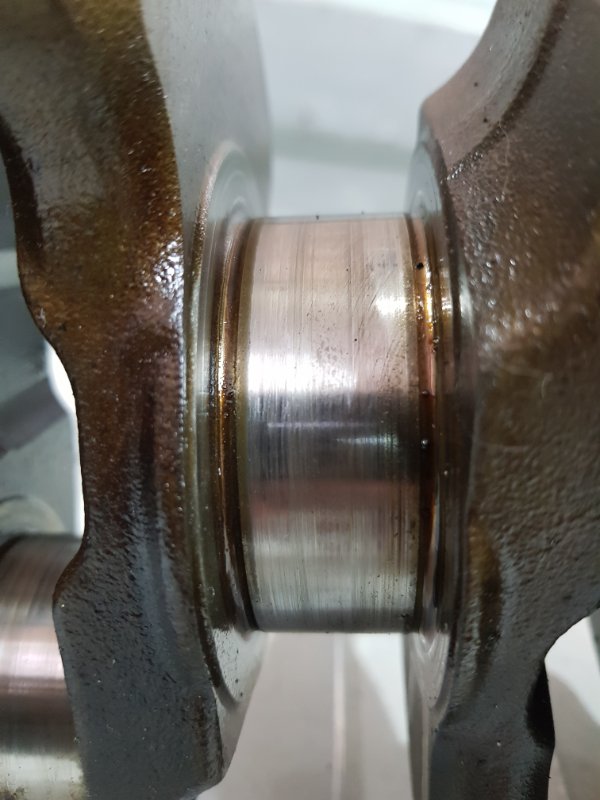 Коленвал S80 2003