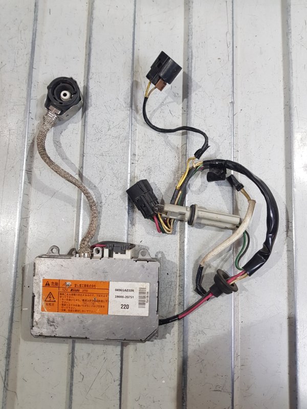 Блок розжига ксенона Subaru Legacy BH 1998-2003 84965ae020 Б/У