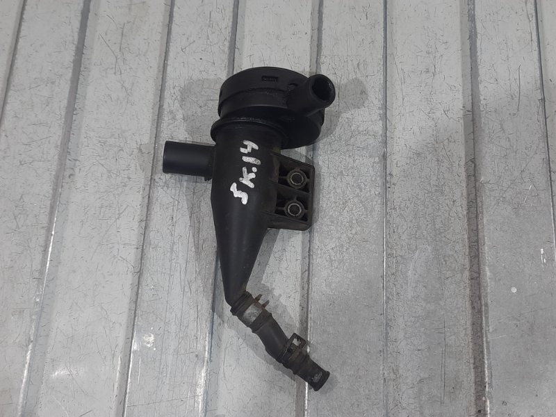 Запчасть маслоотделитель SsangYong Kyron 2007- J200 D20DT 6650180533 Б/У Маслоотделитель SsangYong Kyron 2007- J200 D20DT 6650180533 Б/У