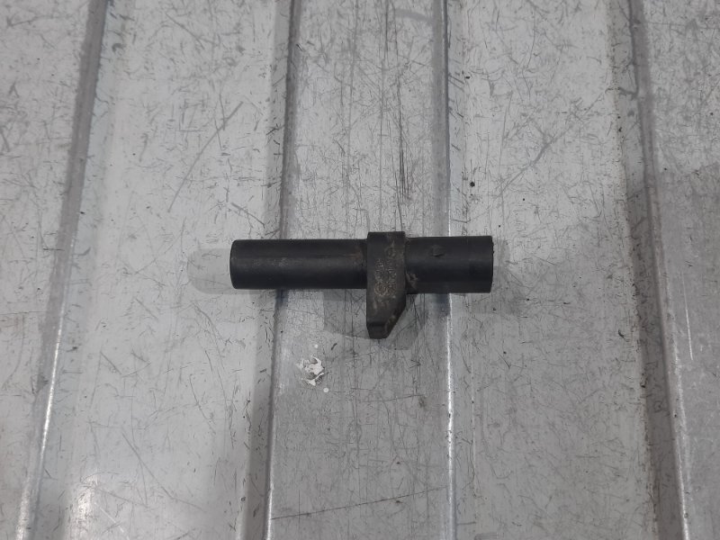 Датчик положения коленвала SsangYong Kyron 2007- J200 D20DT 1621533028 Б/У