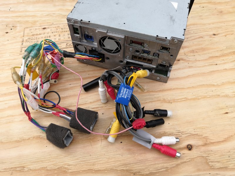 Carrozzeria pioneer avic-hrz990 カーナビです。