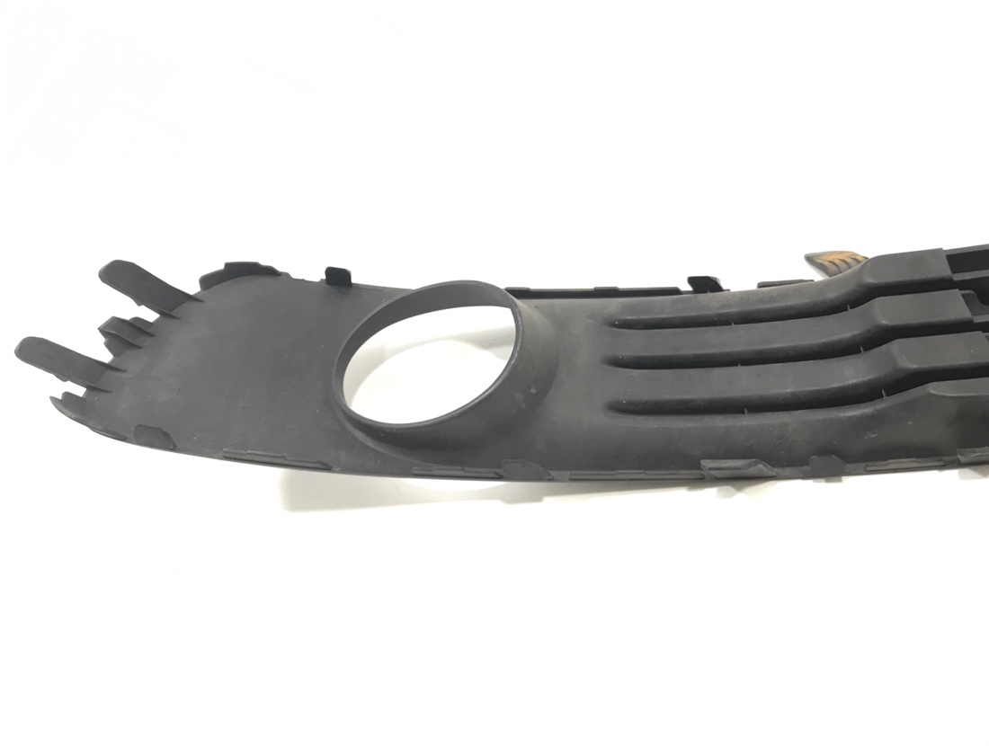 Накладка противотуманной фары левая Legacy 2004 BPE EZ30 Накладка противотуманной фары левая Legacy 2004 BPE EZ30