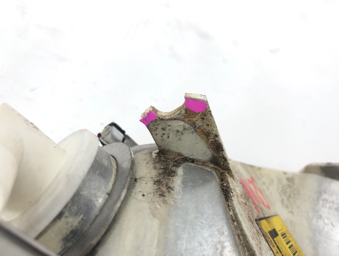 Габарит левый 3-Series 2000 E46 Габарит левый 3-Series 2000 E46