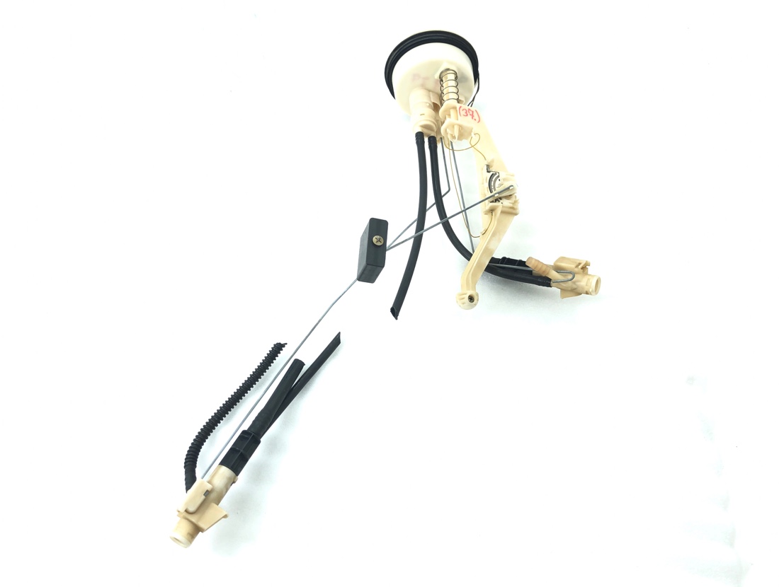 Датчик уровня топлива BMW X5 2004 E53 M54B30 контрактная