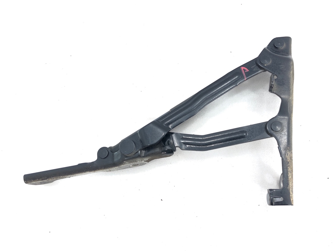 Амортизатор крышки багажника GT 86 2013 ZN6 FA20