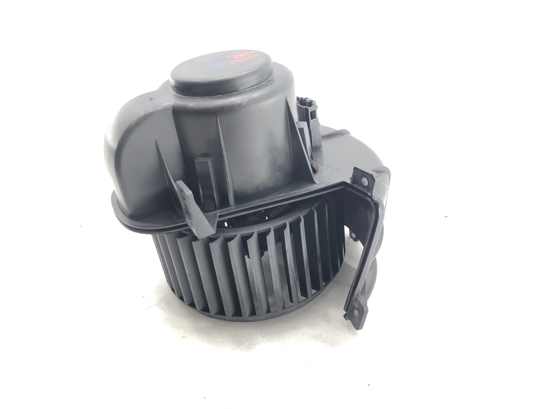 Моторчик печки Volkswagen Touareg 7L6 BHK