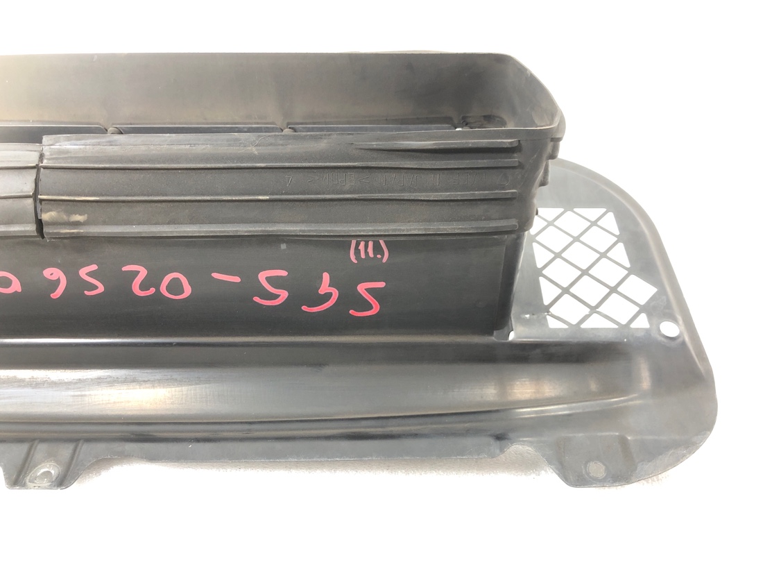 Направляющая интеркулера Forester 2004 SG5 EJ205 Направляющая интеркулера Forester 2004 SG5 EJ205