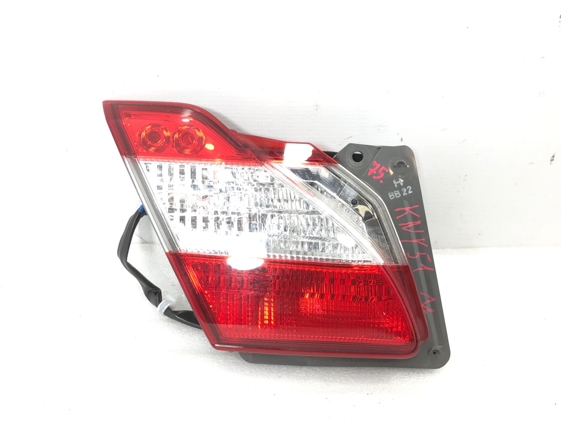 Стоп-сигнал левый Nissan Fuga 2012 KNY51 VQ37VHR 265451ME5A контрактная