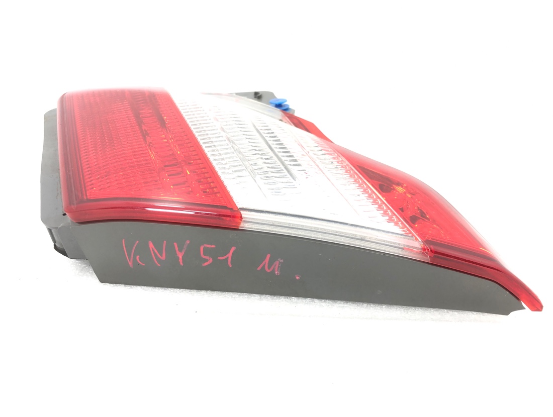 Стоп-сигнал правый Fuga 2012 KNY51 VQ37VHR