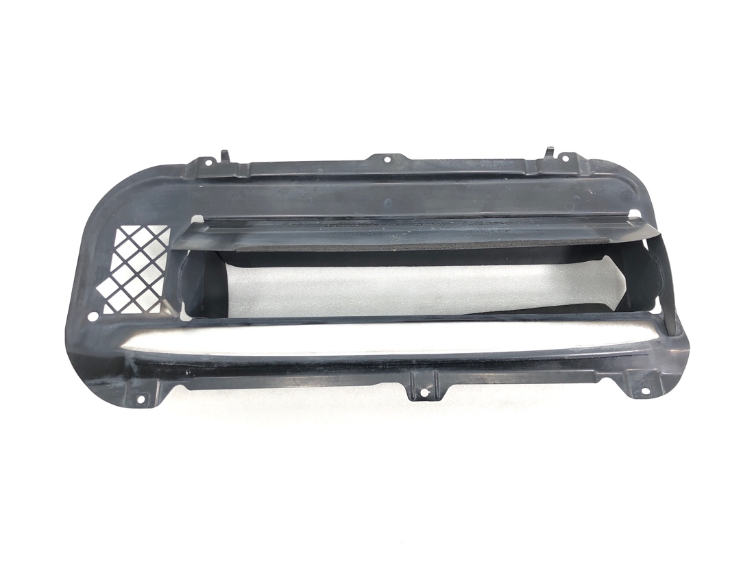 Запчасть направляющая интеркулера Subaru Forester 2004 SG5 EJ205 90817SA050 контрактная Направляющая интеркулера Subaru Forester 2004 SG5 EJ205 90817SA050 контрактная