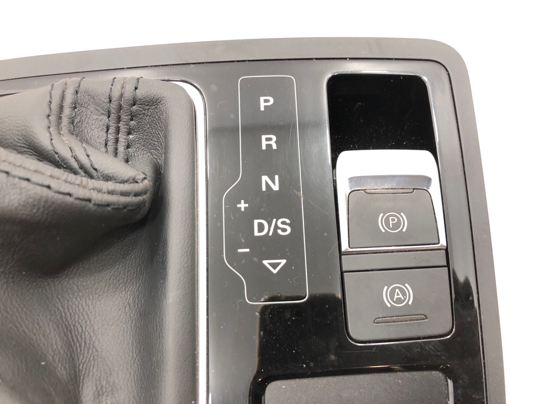 Консоль акпп Audi A6 4G2 CHV