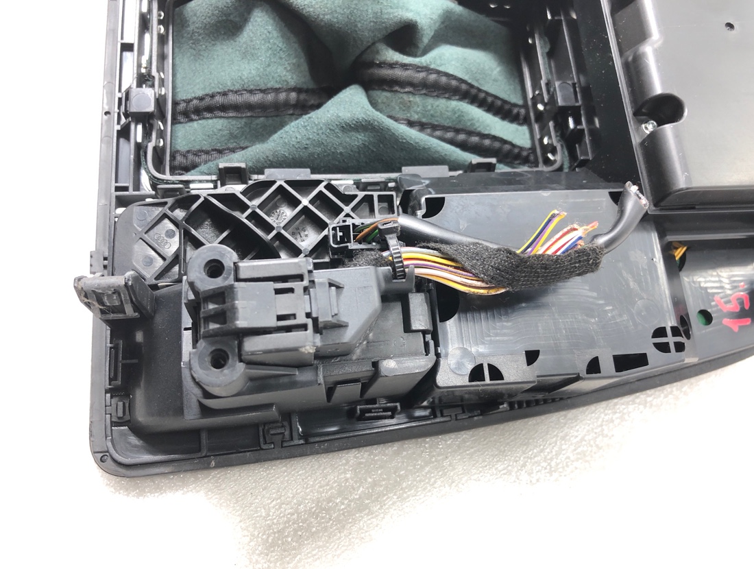 Консоль акпп A6 2012 4G2 CHV Консоль акпп A6 2012 4G2 CHV