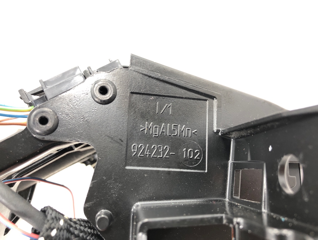 Монитор A6 2012 4G2 CHVA Монитор A6 2012 4G2 CHVA