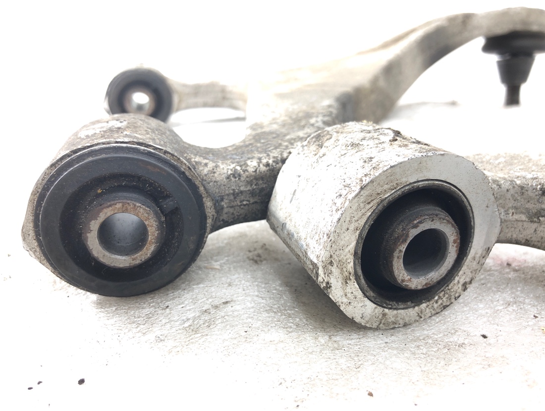 Рычаг задний Nissan Skyline CKV36 VQ37VHR