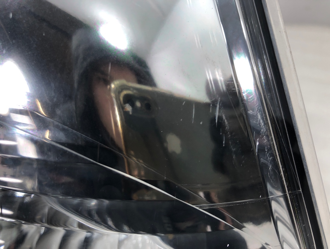 Габарит правый Toyota Grand Hiace VCH10 5VZFE