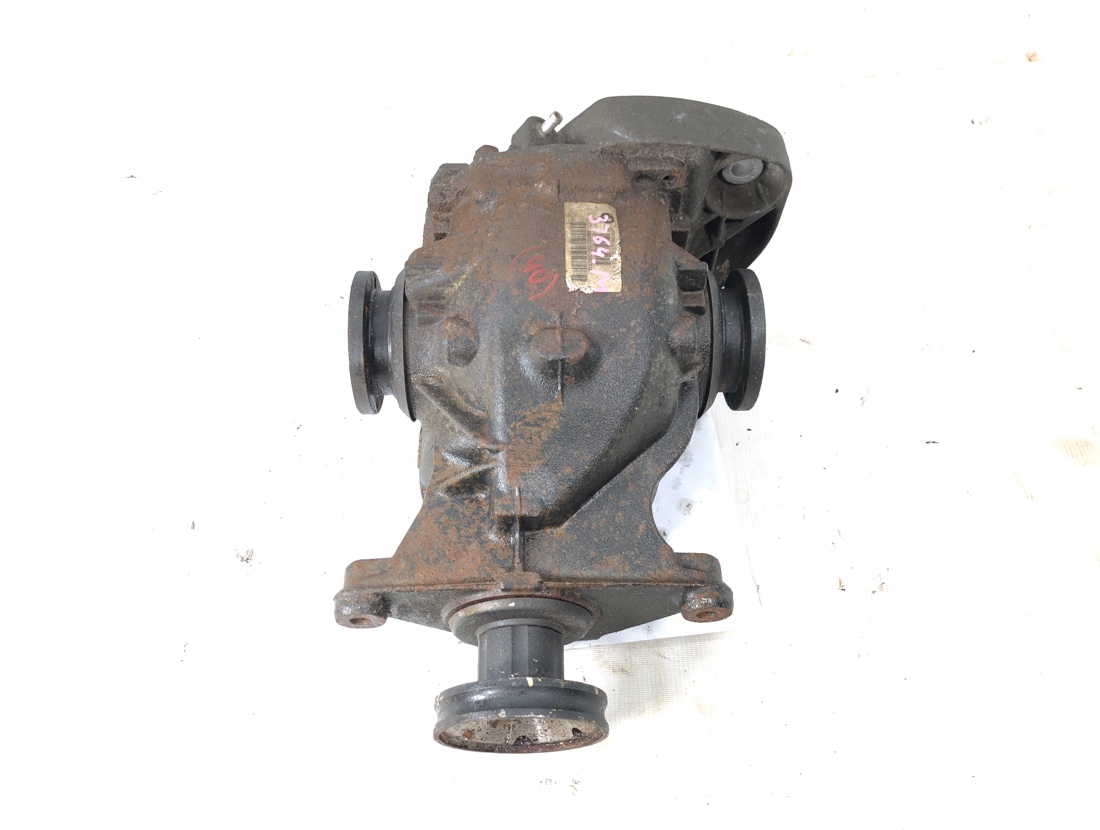 Запчасть редуктор задний BMW X5 2004 E53 M54B30 7524888 контрактная Редуктор задний BMW X5 2004 E53 M54B30 7524888 контрактная