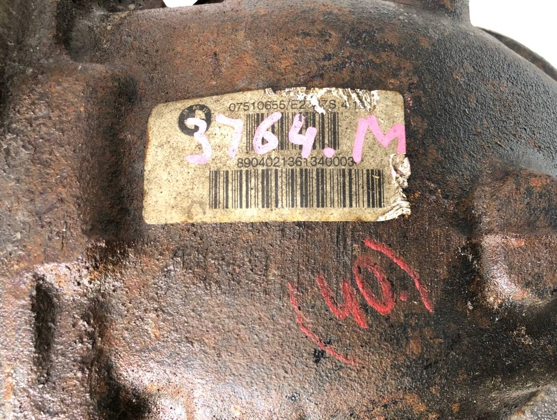 Редуктор задний X5 2004 E53 M54B30 Редуктор задний X5 2004 E53 M54B30