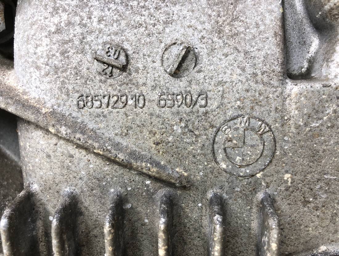 Редуктор задний X5 2004 E53 M54B30 Редуктор задний X5 2004 E53 M54B30