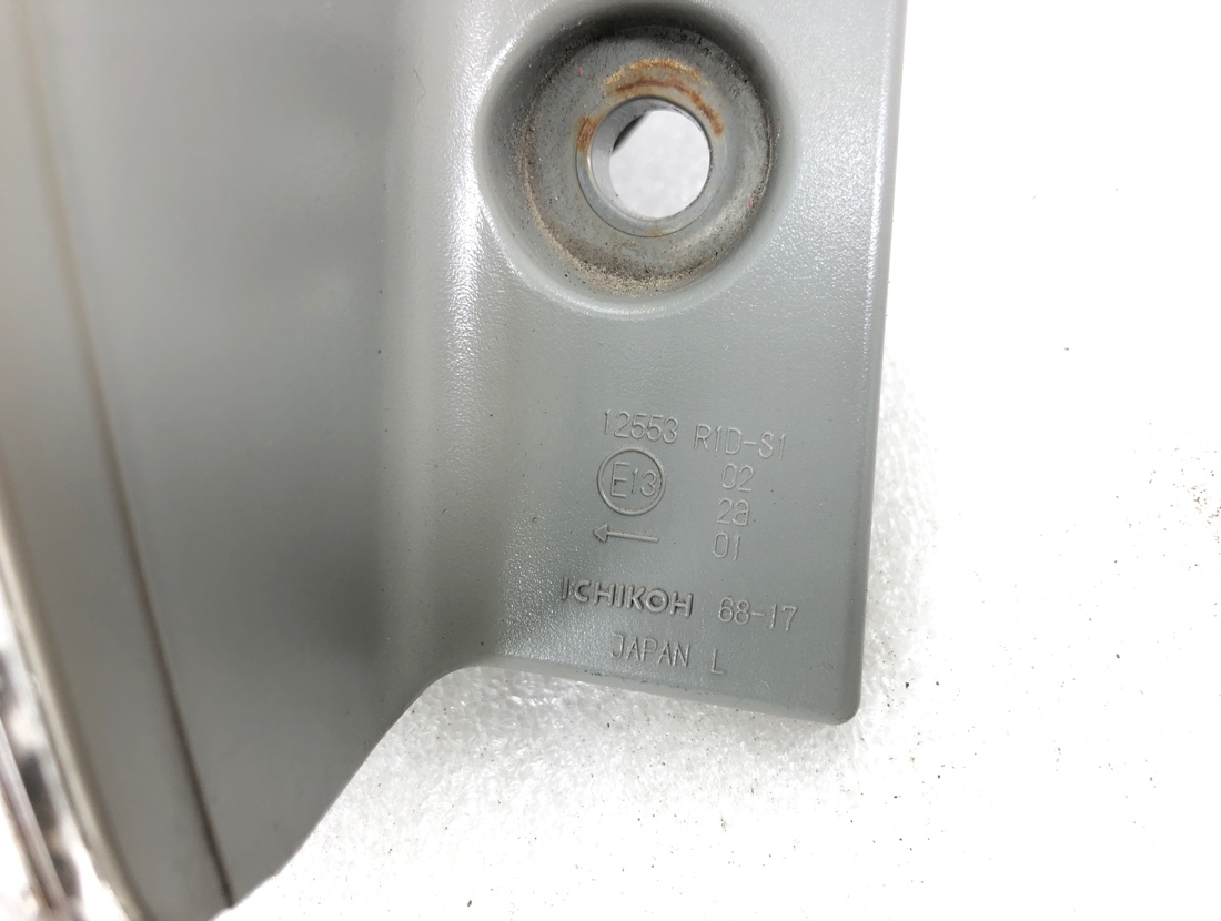 Стоп-сигнал левый Toyota Wish ZGE20 2ZRFE