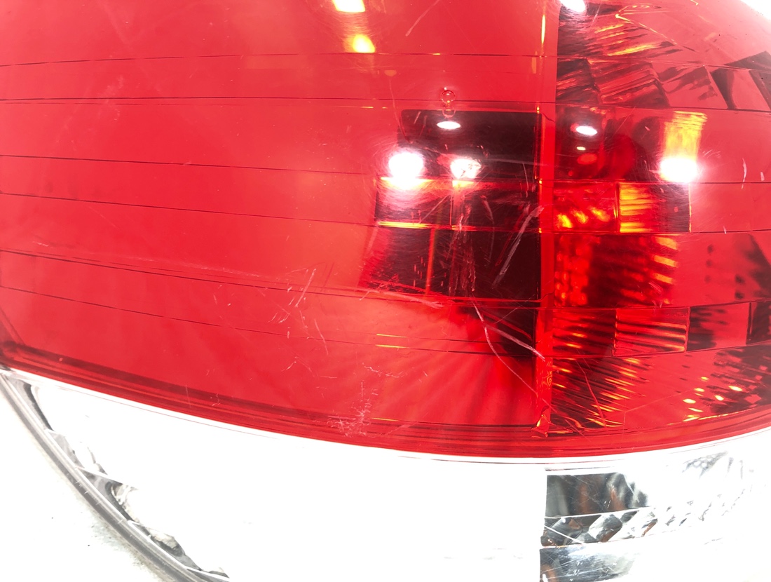 Стоп-сигнал левый Toyota Wish ZGE20 2ZRFE