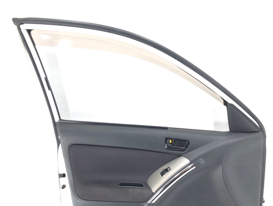 Дверь передняя левая Voltz 2003 ZZE137 2ZZGE