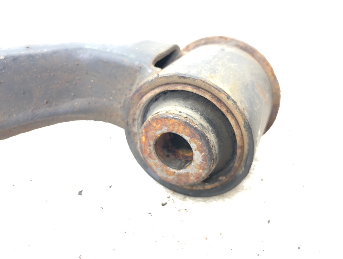 Рычаг передний правый Honda Integra DC5 K20A Рычаг передний правый Honda Integra DC5 K20A