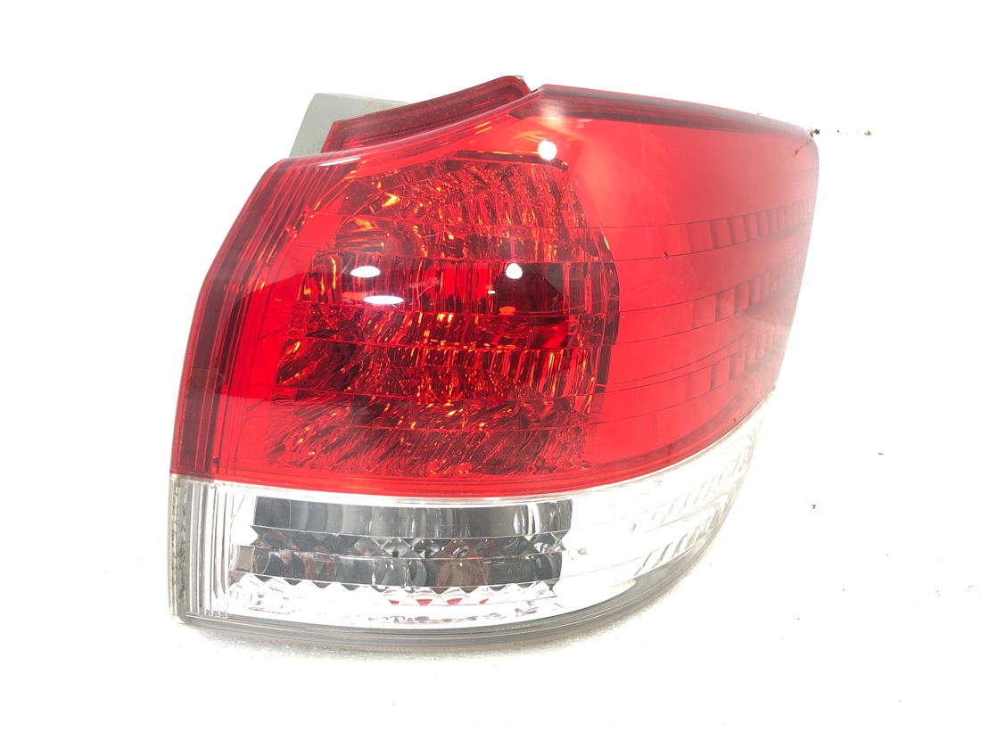 Стоп-сигнал правый Toyota Wish ZGE20 2ZRFE