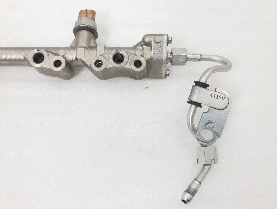 Топливная рейка X-Trail 2014 NT32 MR20DD