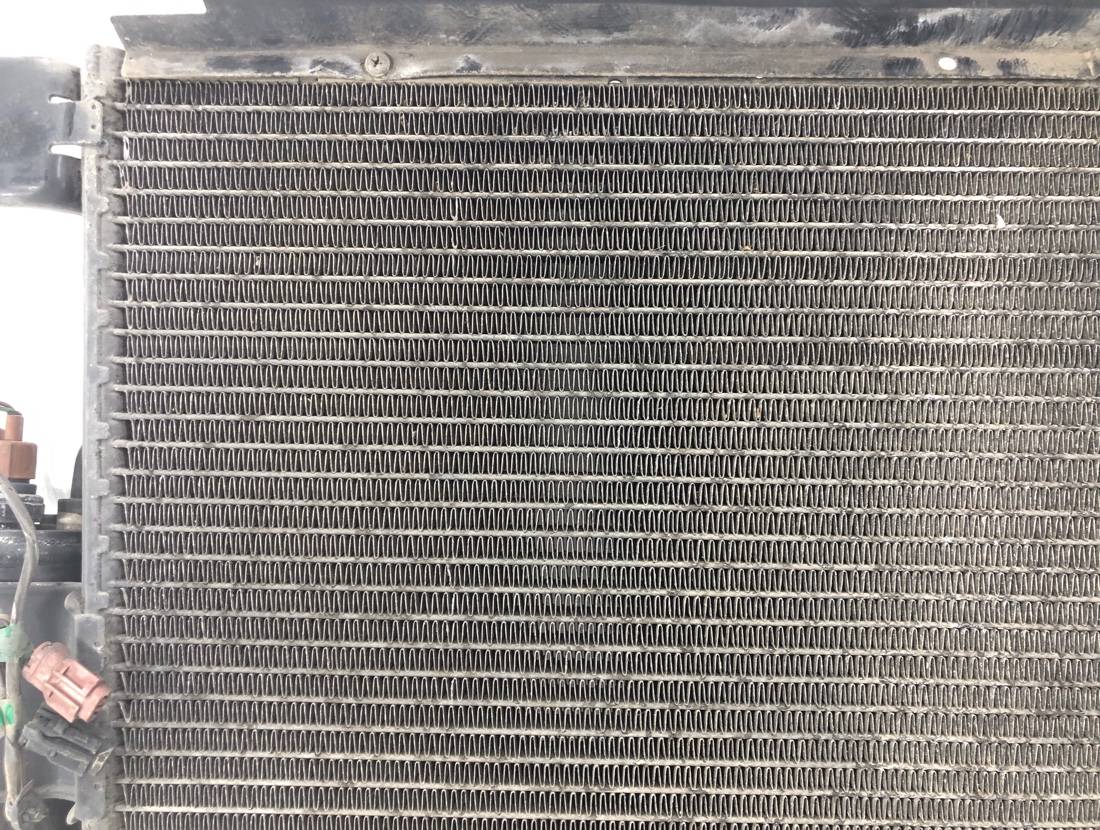 Радиатор кондиционера Bighorn 1996 UBS69GW 4JG2 Радиатор кондиционера Bighorn 1996 UBS69GW 4JG2